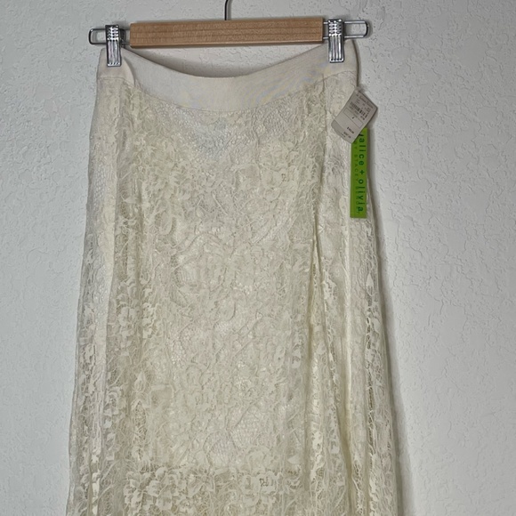 Alice + Olivia NWT Hi Lo Lace Midi Skirt Size 2 Ivory Sheer Lined - Picture 5 of 16